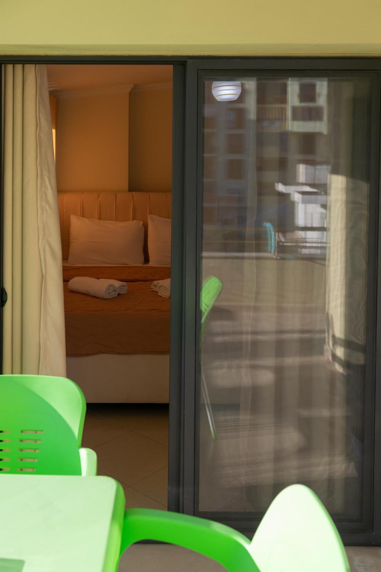 Vila Emi Apartment'S Durres Ngoại thất bức ảnh